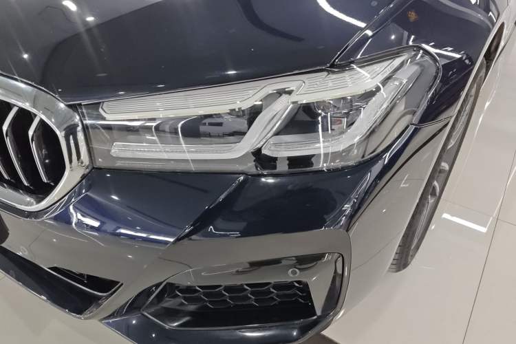 Used BMW 5 Series 2022 Second Facelift 525Li M Sport Package
