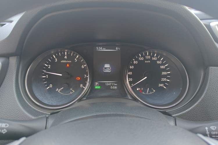 Used Nissan Qashqai 2016 2.0L CVT Elite Edition
