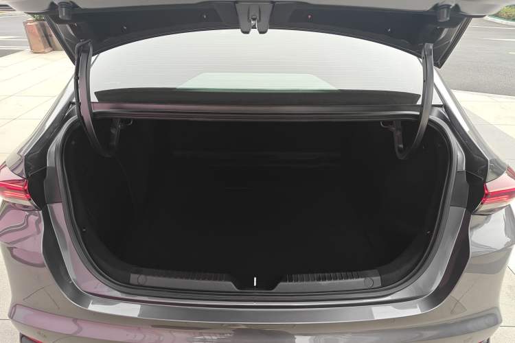 Used GAC Trumpchi EMPOW 2023 Shadow Leopard H Smart Hybrid Edition
