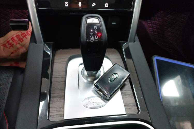 Used Land Rover Discovery Sport 2022 249 PS R-Dynamic S Performance Edition 5 Seats