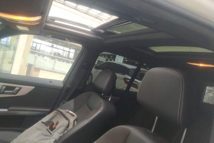 Used Mercedes-Benz GLK-Class 2015 GLK 260 4MATIC Fashion Edition Ultimate Version