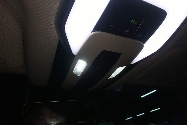 Used Hongqi H9 2022 2.0T Smart Connect Flagship Edition