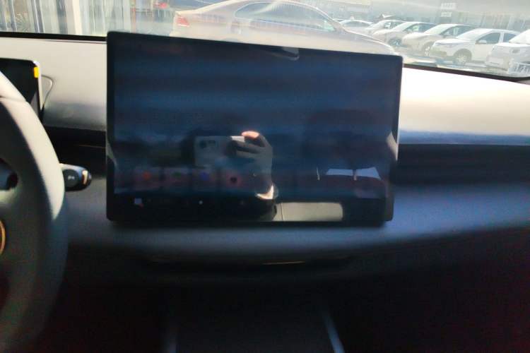 Used Baojun Enjoy 2025 All-Electric 600km Luxury Edition
