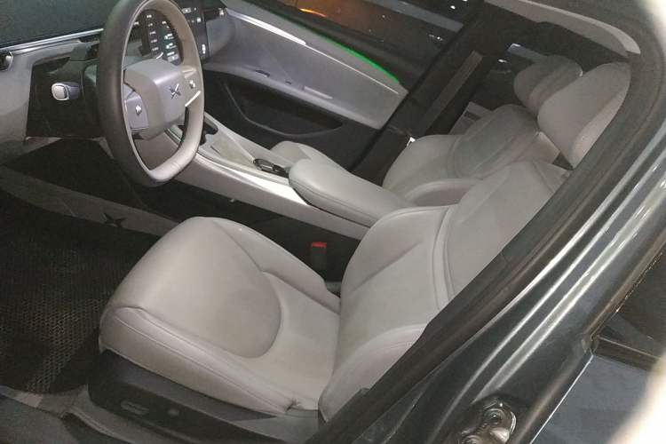 Used XPeng MONA M03 2024 620 with Ultra-Long Range
