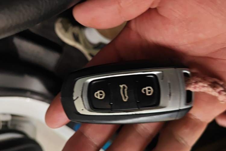 Used Geely Auto Emgrand 2018 1.5L Manual Upward Connect Edition