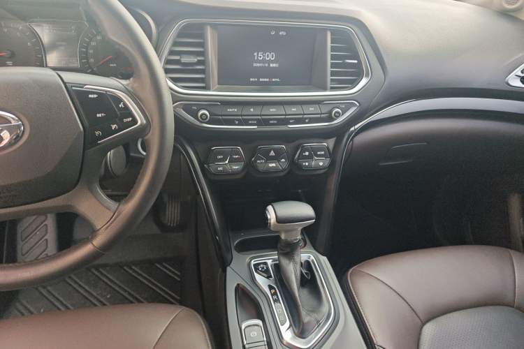 Used GAC Trumpchi GS4 2017 235T Automatic Two-Wheel Drive Luxury Smart Connectivity Version
