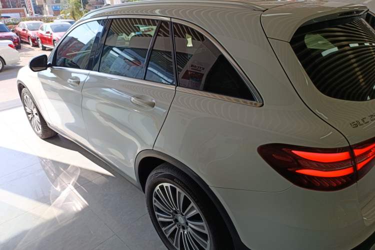 Used Mercedes-Benz GLC 2016 GLC 200 4MATIC