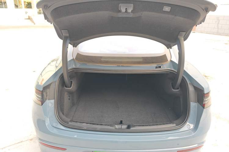 Used Hima Luxeed S7 2024 Pro Rear-Drive Long-Range Version
