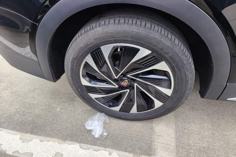 Used Hongqi HS7 PHEV 2024 2.0T PHEV Four-Wheel Drive Flagship Edition 6 Seats
