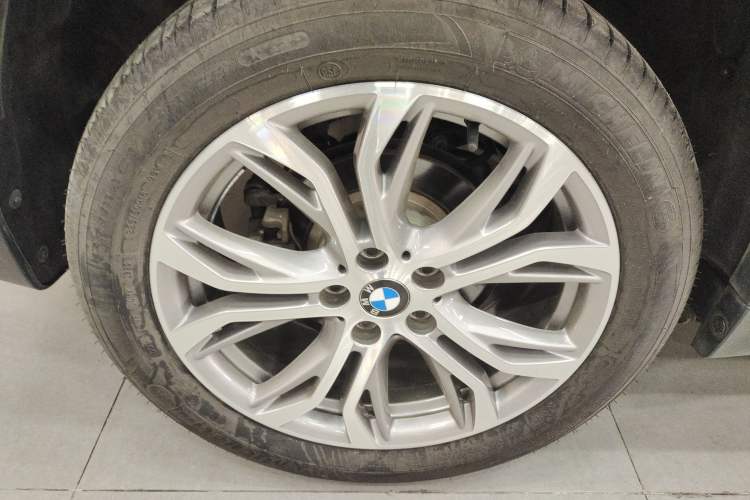 Used BMW X1 2018 sDrive20Li Leading Model