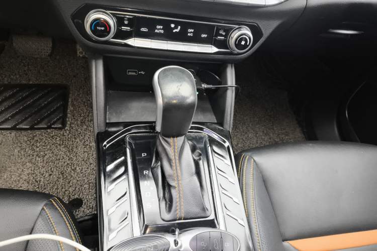 Used Bestune T77 2019 230 TID Automatic Luxury Version China VI Emission Standard
