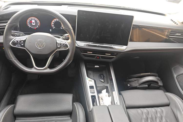 Used Volkswagen Magotan 2024 380TSI DSG Prestige Edition DaMai Package
