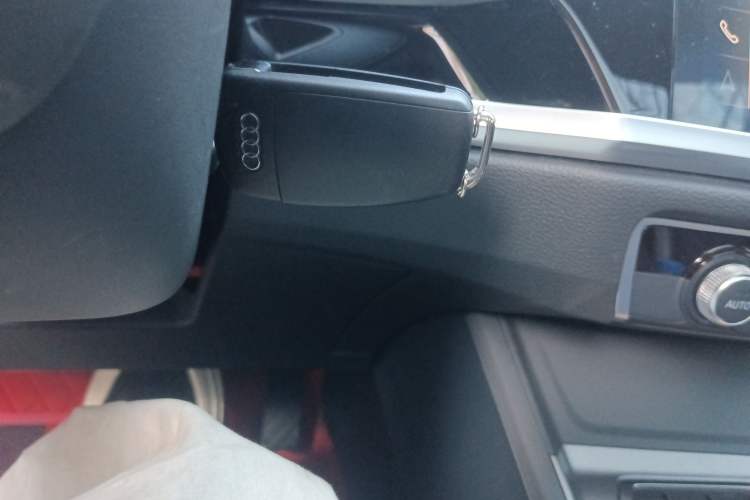 Used Audi Q3 2022 35 TFSI Progressive Dynamic Edition
