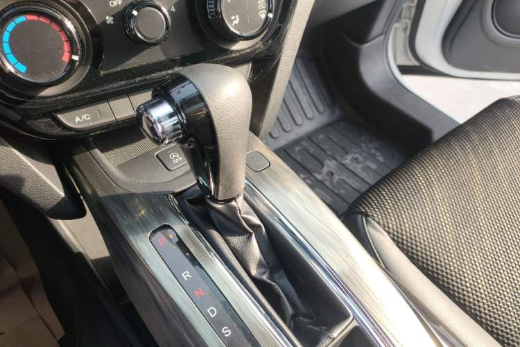 Used Honda XR-V 2017 1.8L EXi CVT Comfort Version
