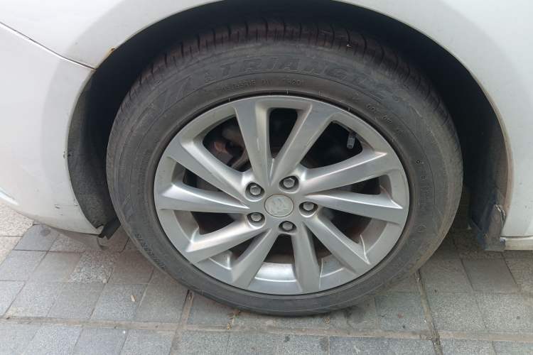 Used Buick Verano 2015 Sedan 15S Manual Entry-Level Model
