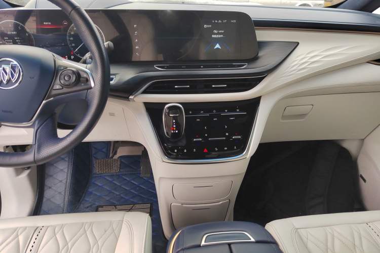 Used Buick GL8 2020 Avenir Avia Four-Seat Luxury Edition
