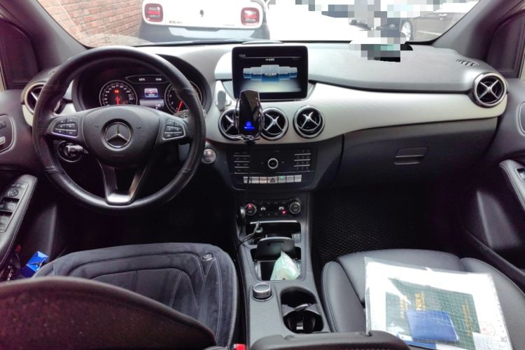 Used Mercedes-Benz B-Class 2019 B 200 Fashion Model
