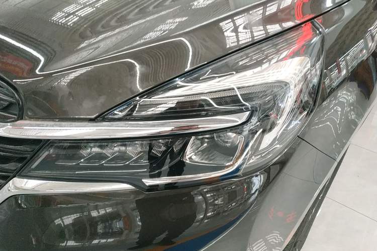 Used Buick GL8 2022 Land Cruiser Executive Class 652T Comfort Model