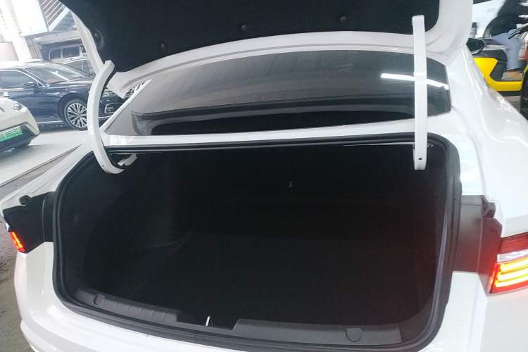 Used Geely Auto Preface 2025 Dongfang Yao 2.0TD Lanxing Edition