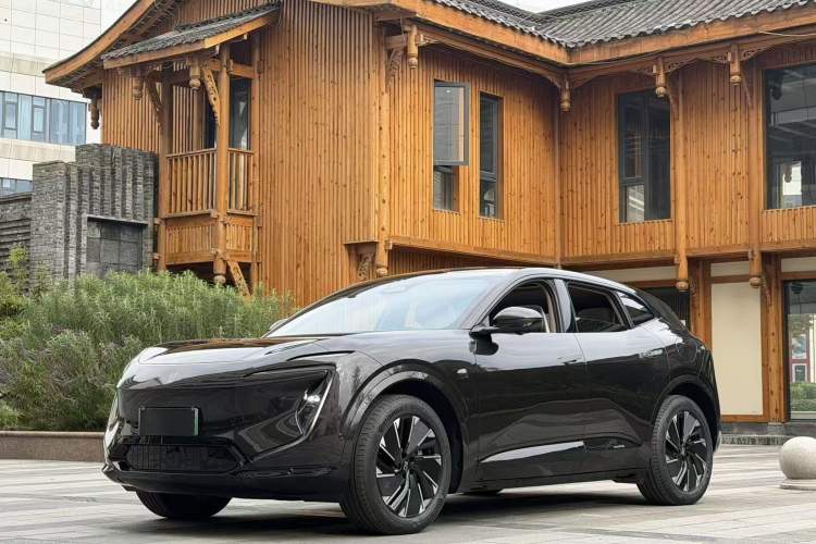 Used  07 2024 Pro+ All-Electric Version
