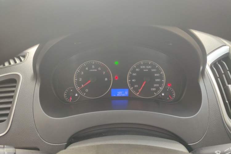 Used Geely Auto Diamond 2016 1.5L Manual Elite Edition
