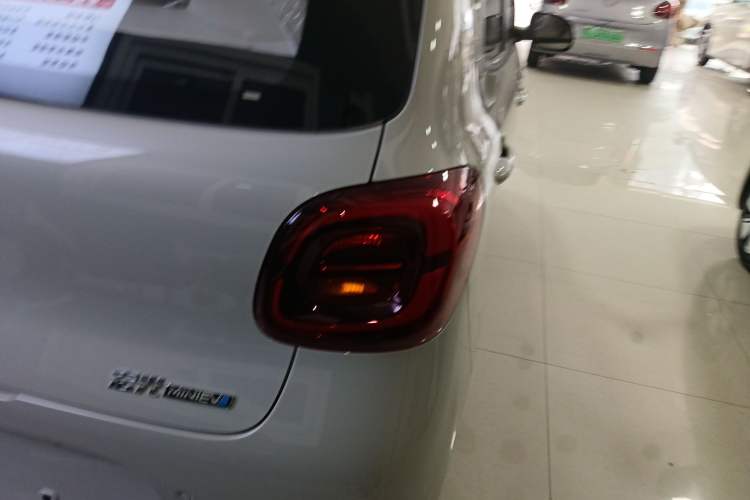 Used Wuling Hongguang MINIEV 2025 Four-Door Version Advanced Edition