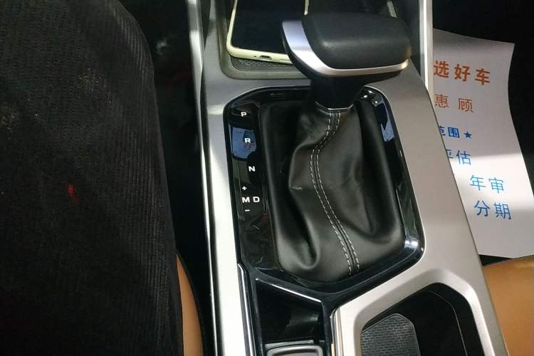 Used Geely Auto Emgrand 2025 4th Generation 1.5L CVT Flagship Version
