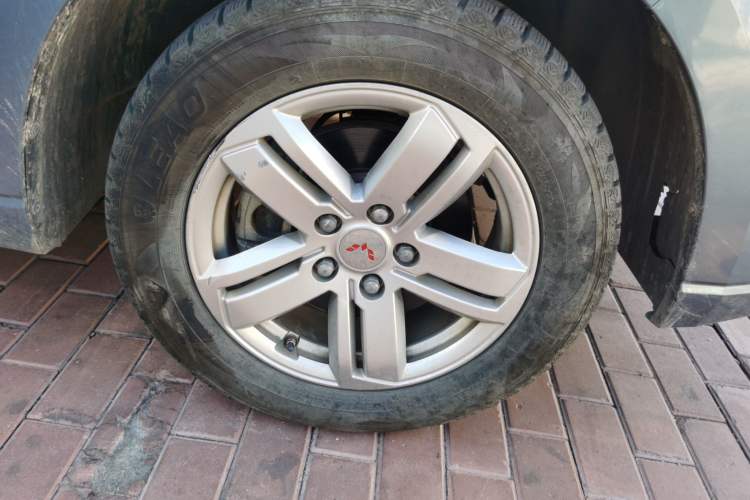 Used Wuling Hongguang PLUS 2020 1.5L Manual Comfort 7-Seater
