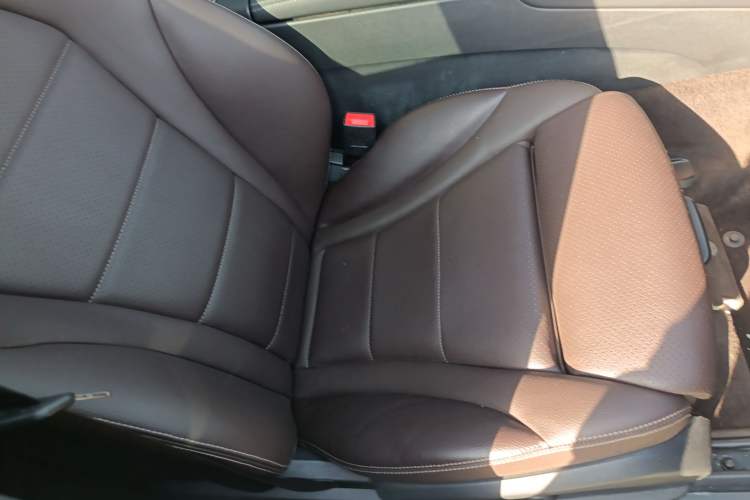 Used Mercedes-Benz GLC 2018 GLC 300 4MATIC Sport Edition
