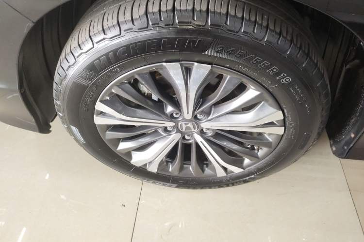 Used Honda UR-V 2020 370TURBO Two-Wheel Drive Luxury Edition
