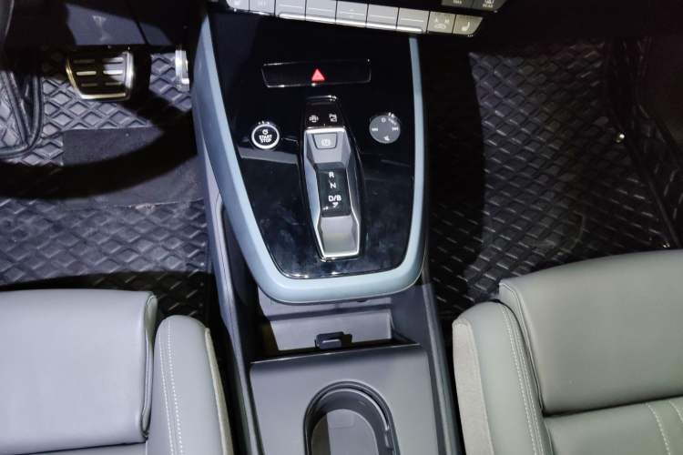 Used Audi Q5 e-tron 2022 40 e-tron Starry Edition Luxury Package