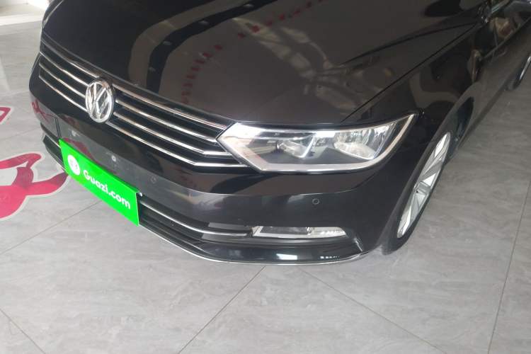 Used Volkswagen Magotan 2018 330TSI DSG Advanced Model
