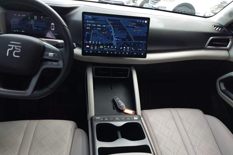 Used BYD Yuan UP 2025 Intelligent Driving Version 401 KM Dynamic Edition