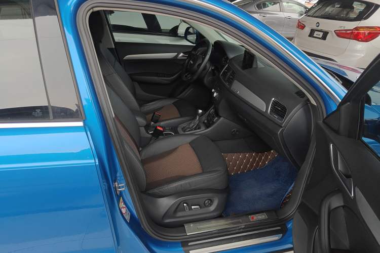 Used Audi Q3 2016 35 TFSI Fashion Model
