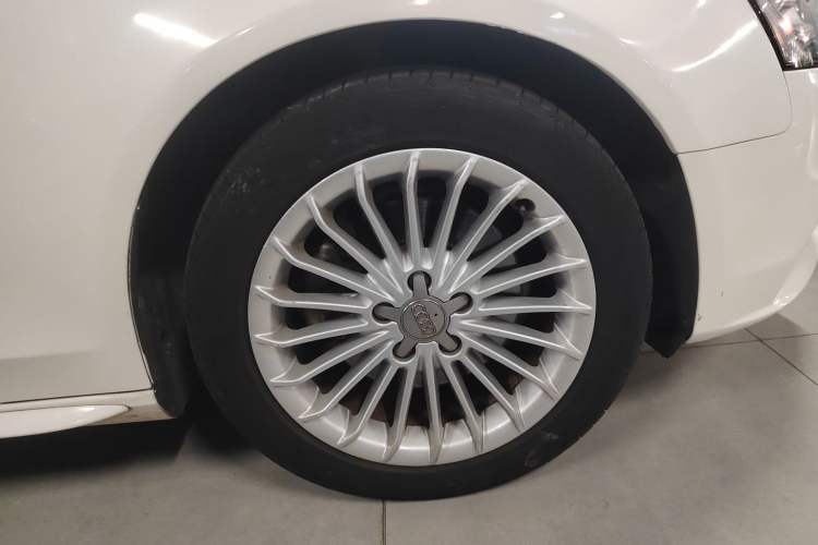 Used Audi A4L 2015 35 TFSI Automatic Comfort Model
