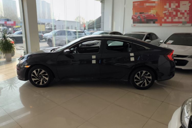 Used Honda Civic 2016 220TURBO CVT Luxury Edition
