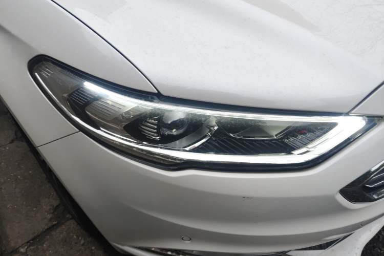 Used Ford Mondeo 2017 EcoBoost 200 Luxury Model