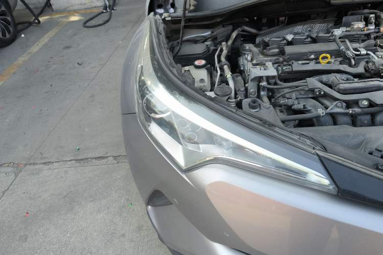 Used Toyota IZOA 2020 2.0L Yi Xiang CARE
