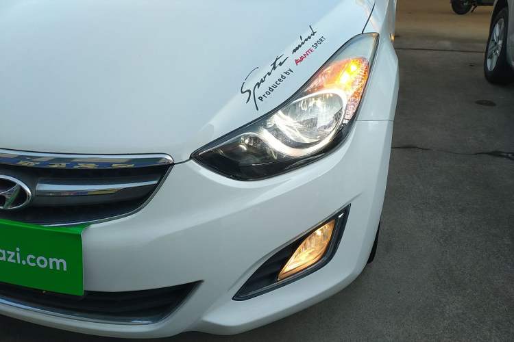 Used Hyundai Elantra 2015 1.6L Automatic Fashion Model