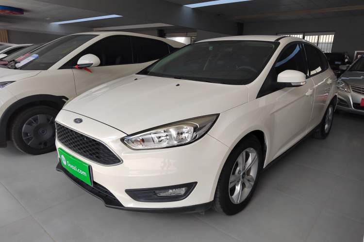 Used Ford Focus 2017 Hatchback 1.6L Automatic Comfort Plus SmartDrive Edition
