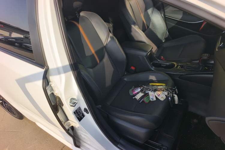 Used Toyota Levin 2023 Smart Electric Hybrid Dual-Engine 1.8L Sport Edition