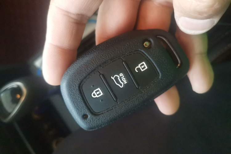 Used Hyundai Elantra 2016 1.6L Automatic ZhiXuan – Elite Version
