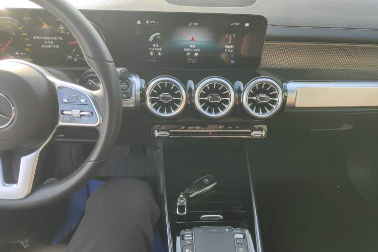 Used Mercedes-Benz GLB 2023 GLB 220 Fashion Model
