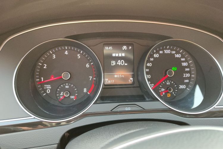 Used Volkswagen Magotan 2018 330TSI DSG Advanced Model
