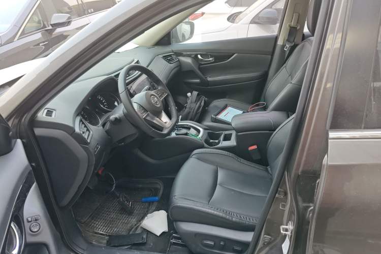 Used Nissan X-Trail 2019 2.0L CVT Smart Connect Comfort Edition 2WD