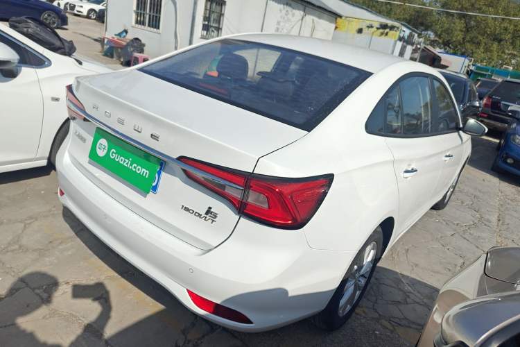 Used Roewe i5 2020 1.5L Automatic 4G Connected Linghao Edition
