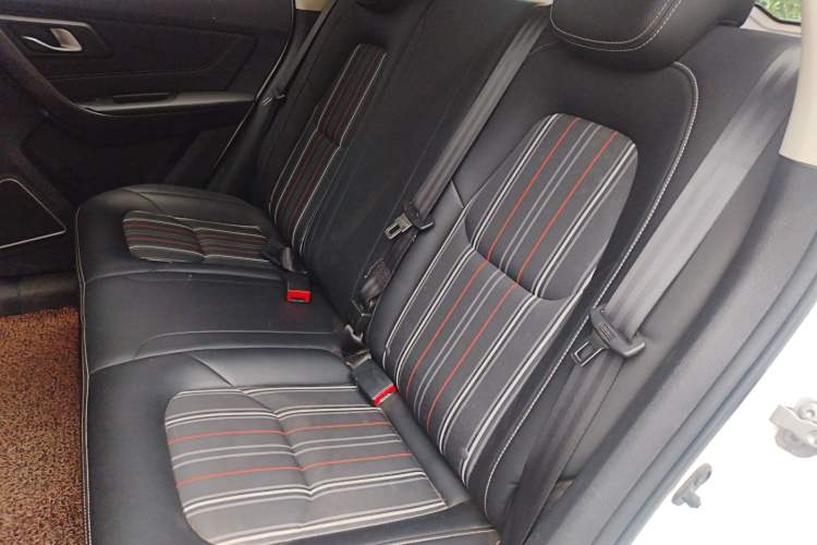 Used Bestune X40 2017 1.6L Automatic Luxury Model
