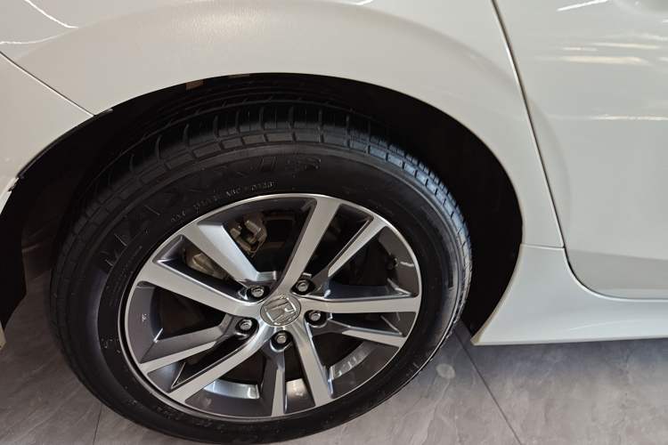 Used Honda Civic 2022 240TURBO CVT Dynamic Edition
