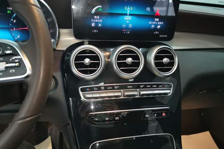 Used Mercedes-Benz GLC 2021 GLC 260 L 4MATIC Dynamic Edition