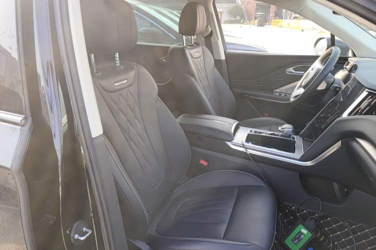 Used Hongqi HS7 PHEV 2024 2.0T PHEV Four-Wheel Drive Flagship Edition 7 Seats